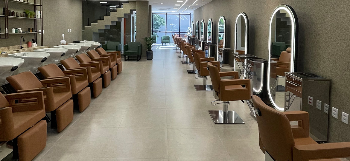 O sonho do próprio salão: vale a pena transformar a paixão em negócio?